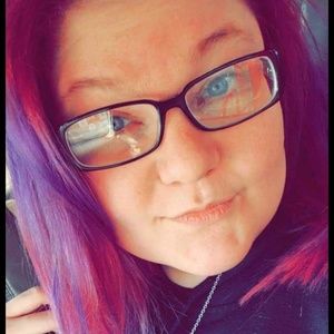 Meet your Posher, Veronica